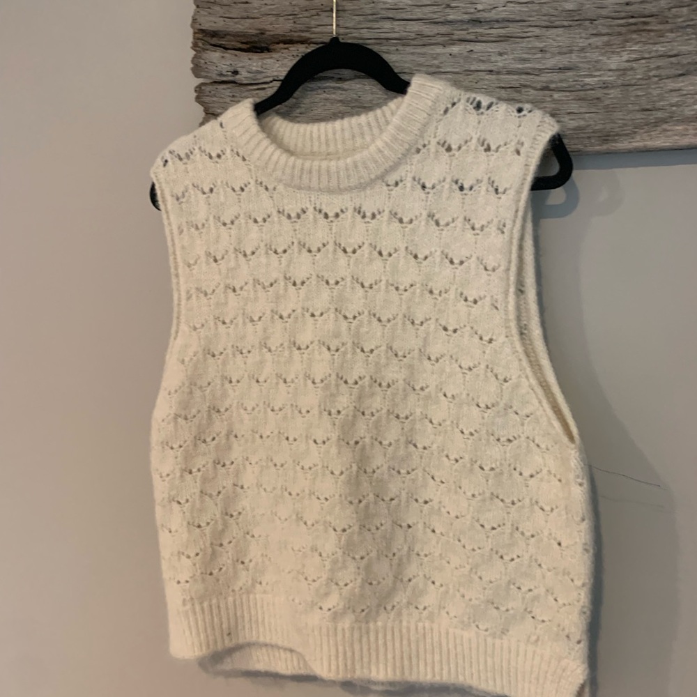 Universal Thread Cream Knit Sweater Vest